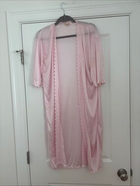 Women’s Silk Pink Robe